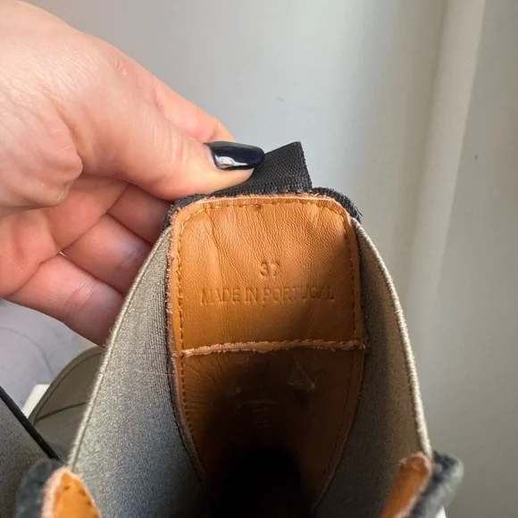 Ganni Green Chelsea Boot - Picture 4 of 7